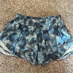 Lululemon shorts blue patterned